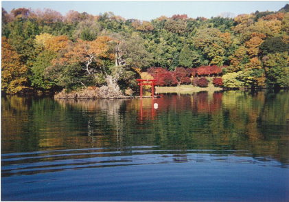 紅葉の一碧湖